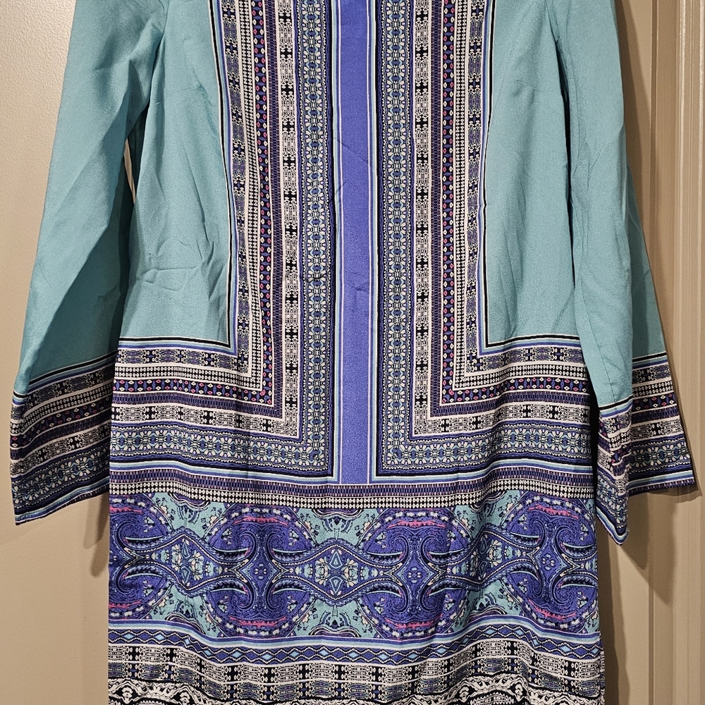 Dress - Picture 2 of 5